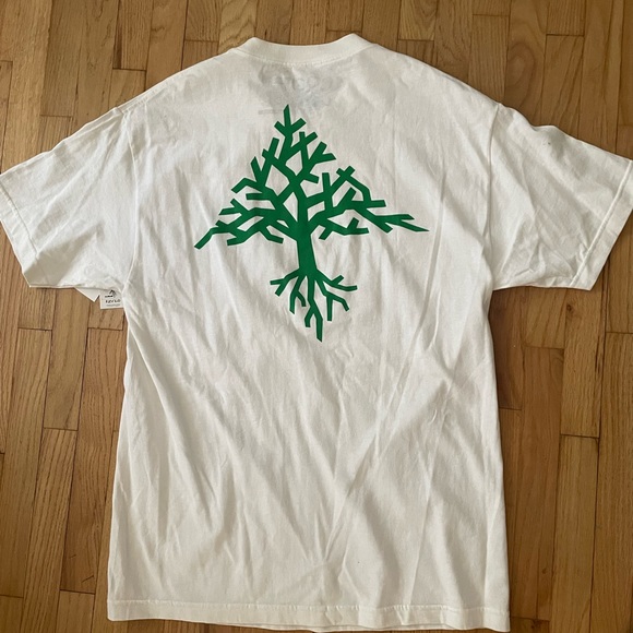 NWT Lrg mens tee - Picture 3 of 3